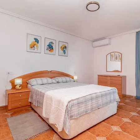Espanatour Playa Flamenca Ориуэла